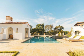 Exquisite Estately Villa